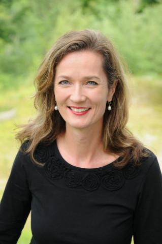Esther Bucher